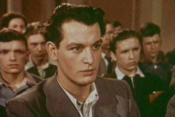 Кадр из фильма "Аттестат зрелости" (1954)