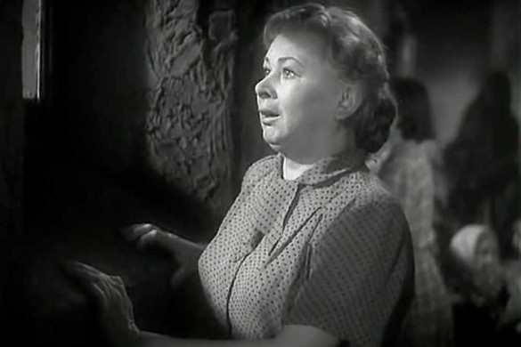 Валентина Серова. Кадр из "Бессмертный гарнизон" (1956)